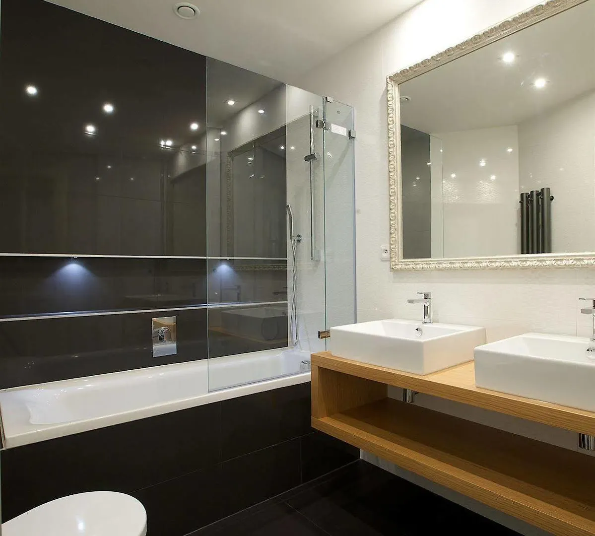 Aparthotel Mooo Downtown Praga 4*,