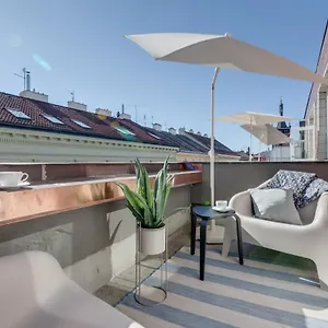 Apartahotel Riben House